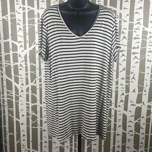Free Kisses Striped Tunic Tee 2X Navy Oatmeal